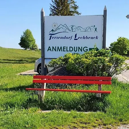 Feriendorf Hochbergle Haus 26 * Lechbruck